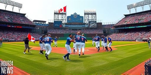Blue Jays Clinch AL East Title with 13-4 Rout of Rays