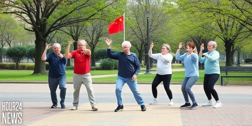 An Empirical Study of 15-Minute Fitness Circles and the Health of Chinese Older Adults: The Mediating Role of Physical Activity