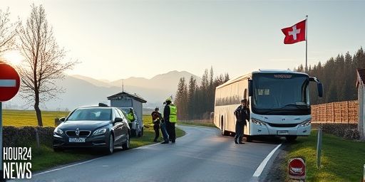 Accident in Lussy: Three Young People Injured in Collision with a Bus