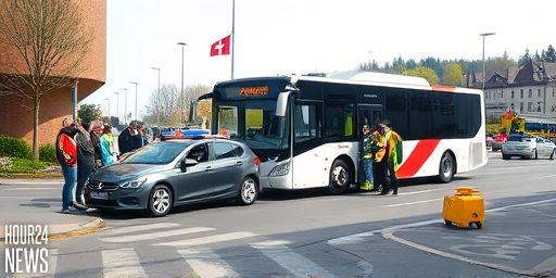 Lussy Accident: Three Youths Injured in Bus Collision