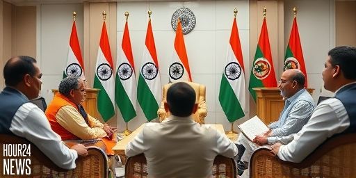 Devendra Fadnavis Meets PM Modi: Urgent Support for Farmers