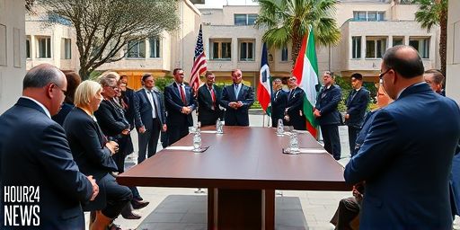 Israel-Gaza Ceasefire Talks: Hamas Accepts Hostage Release, Trump Plan Advances