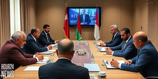 Qatar PM Seizes Momentum to End Gaza War as Hamas Weighs Plan
