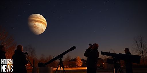 Titan Shadow Transit Tonight: Watch Titan Cross Saturn