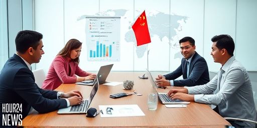 Trump Threatens 100% Tariff on China Imports Over Export Controls