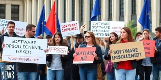 Calls To End “Software Obsolescence” on International E-Waste Day