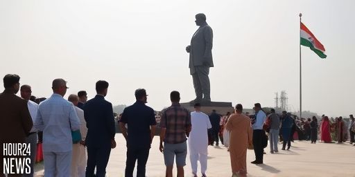 Sovereignty Above All Else: Modi Pays Tribute to Patel, Targets Congress Over Kashmir Missteps