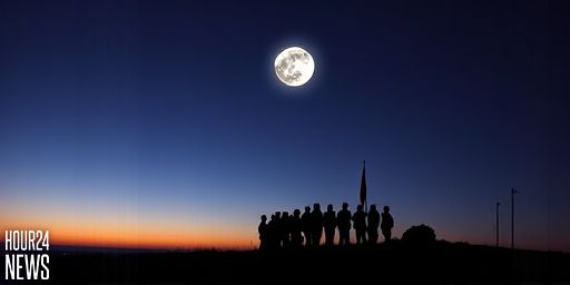 Supermoon Tonight: Harvest Moon Visibility and Tips