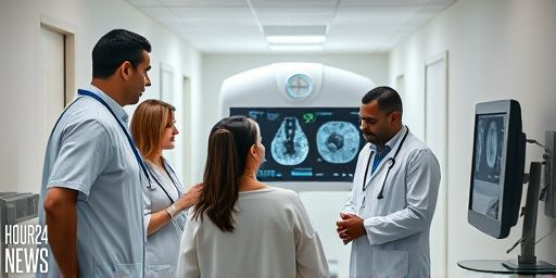 Impact of 100 kVp vs 120 kVp in CT Coronary Angiography: Image Quality and Radiation Dose