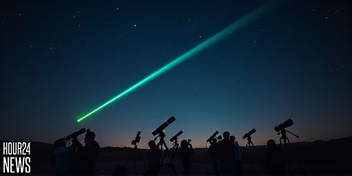 Solar Wind Rips Chunk from Comet Lemmon’s Tail: Incredible Astrophotography