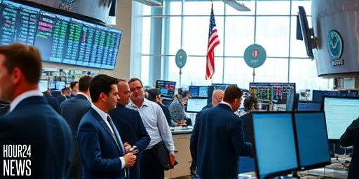 US Stocks Hit Records as Dow and S&P Rally; Nasdaq Dips