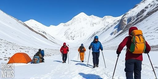 Hundreds Rescued Near Mount Everest After Blizzard Strands Camps