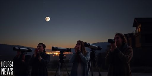 Jupiter and the Moon Meet in the Night Sky This Weekend: A Must-See Skywatching Event