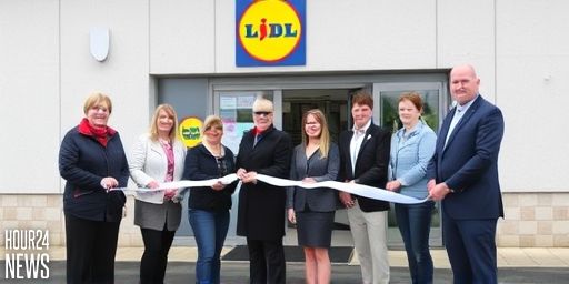 Kerry Ladies Football Star Cuts Ribbon at New Lidl Store in Killorglin