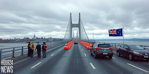Auckland Harbour Bridge Lanes Closed After Crash – Delays Mount