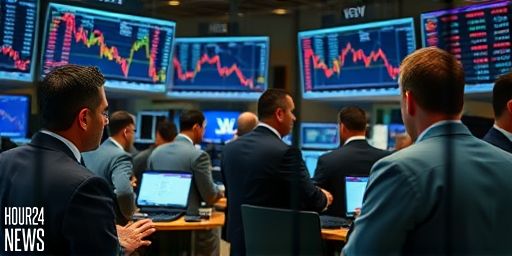 Stock Market Today: Dow Falls, Nasdaq Sinks 2% in Tech-Led Rout (Live Coverage)