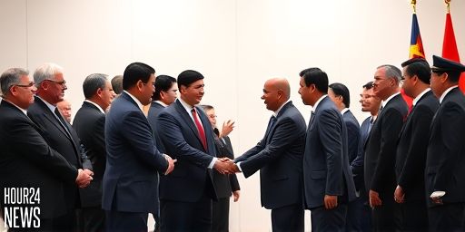 Trump and Xi: Politicians Fighting for Survival Back Home