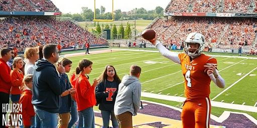 Arkansas Razorbacks vs. Texas Longhorns Live Score: Manning leads Texas past Arkansas 52-37