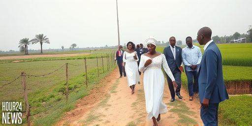 Nigerian Bride Trekking to Wedding Goes Viral: Hilarious Venting