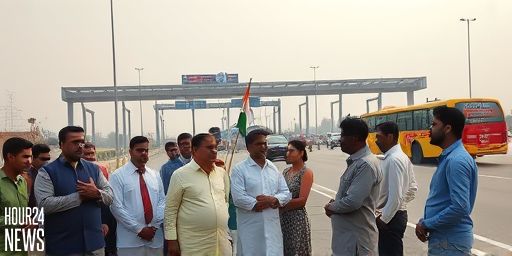 SC Slams Ad-Hoc Measures as Delhi Air Crisis Worsens, Orders Closure of 9 Toll Plazas