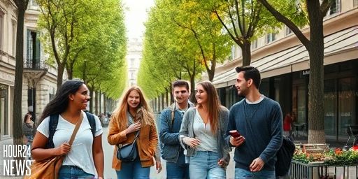 A Local’s Guide to Visiting Paris: Insider Tips and Hidden Gems