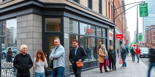 Apple Sainte-Catherine Opens in Montreal: Downtown Revival