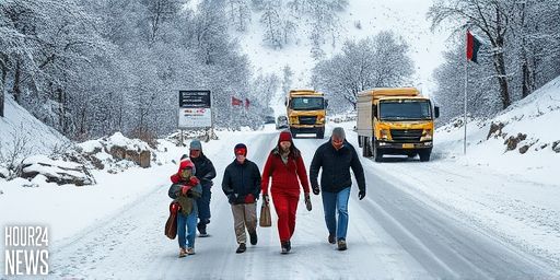 Tirah Evacuations Amid Severe Snowfall: Relief Efforts Intensify as Families Move Out
