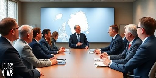 Starmer: Trump’s Greenland Tariff Threat Is ‘Completely Wrong’