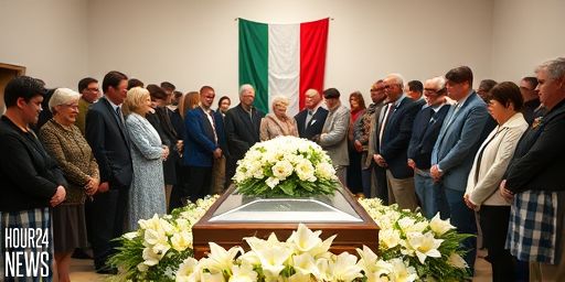 Valentino Garavani: Mourners Honor Italian Fashion Icon