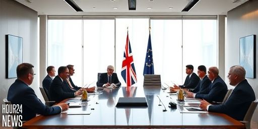 Wes Streeting Seeks Haidt Counsel on UK Under-16 Ban