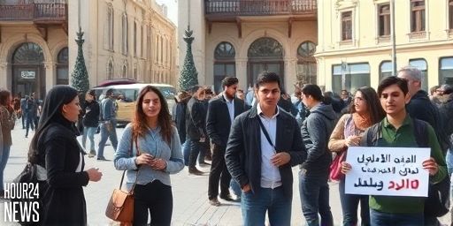 Iran Protests Ease After Crackdown as Trump Warns of Intervention