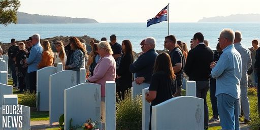 Former Sydney detective Peter Meagher honoured in last Bondi terror attack funeral