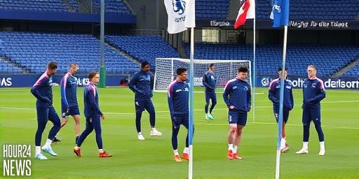 Chelsea’s Liam Rosenior Provides Key Team News Ahead of Crystal Palace Clash