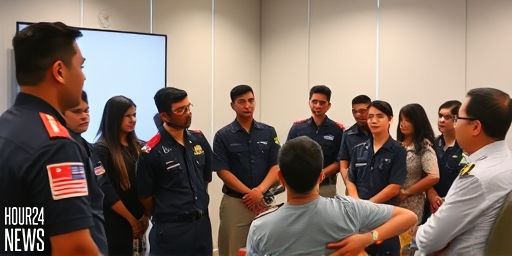 Clear Communication: Fahmi Urges Information Officers to Speak Simply and Localize Messages