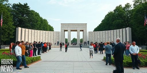 Theft Stings at National War Memorial: Thieves Target Le Calligramme Signage