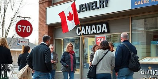 Growing lineups mix with affordability challenges as Winnipeg retailers navigate surge in gold prices