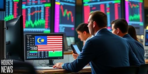 Ringgit Declines as US Dollar Strength Persists Ahead of Payrolls Release