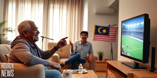 Banter Continues: Anwar Ibrahim Teases Arsenal-Viewing Grandson After United Win