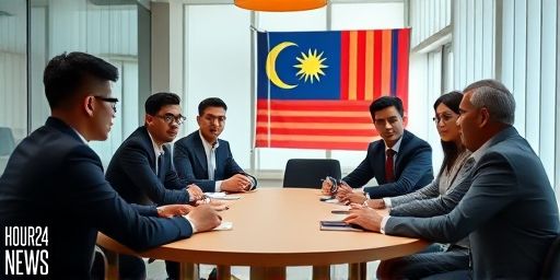 Umno Shrewdly Manages Internal Issues, Rafizi Says